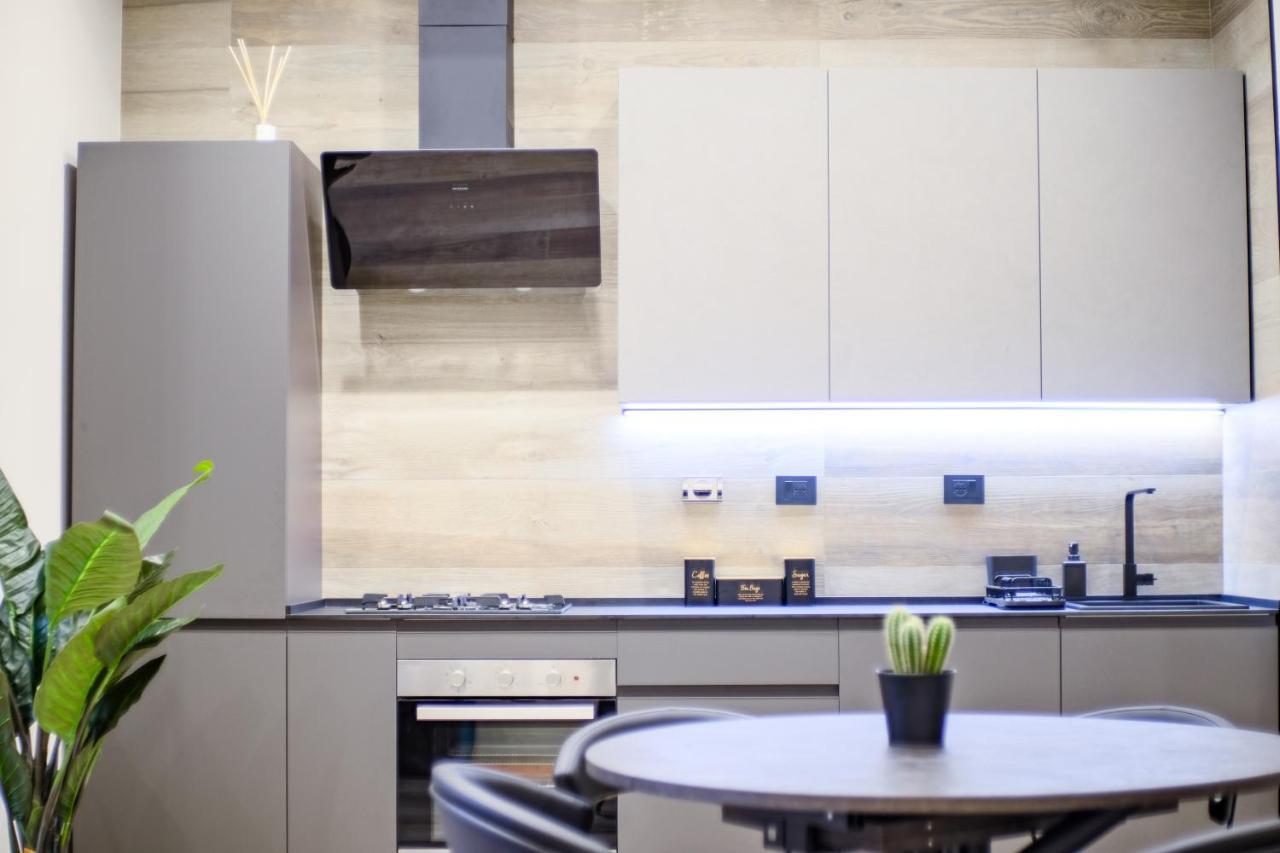 Gabriele Boutique Apartment ฟลอเรนซ์ ภายนอก รูปภาพ