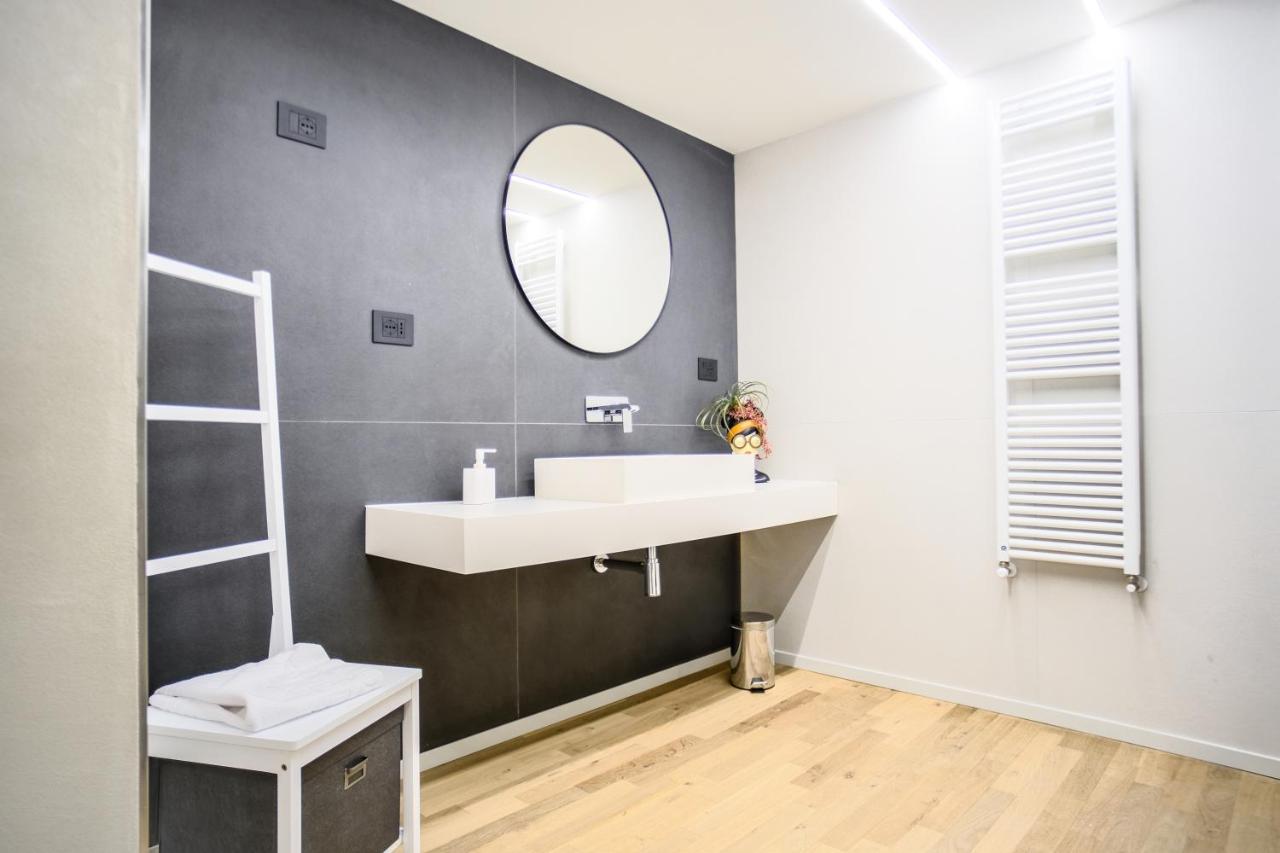 Gabriele Boutique Apartment ฟลอเรนซ์ ภายนอก รูปภาพ