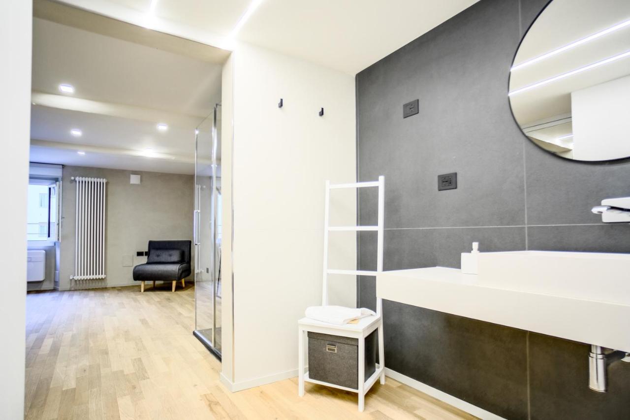 Gabriele Boutique Apartment ฟลอเรนซ์ ภายนอก รูปภาพ
