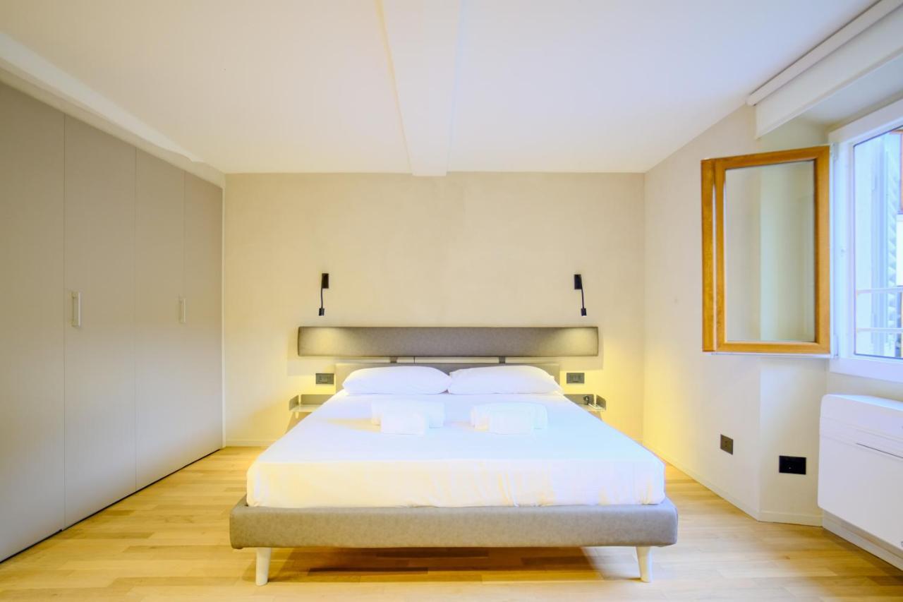 Gabriele Boutique Apartment ฟลอเรนซ์ ภายนอก รูปภาพ