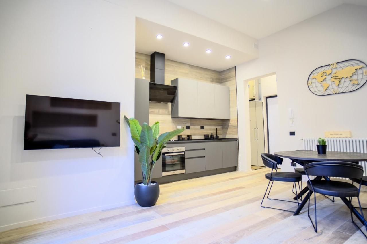 Gabriele Boutique Apartment ฟลอเรนซ์ ภายนอก รูปภาพ